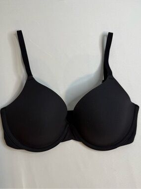 SKIMS Fits Everybody Black Underwire T Shirt Bra 32D NWOT